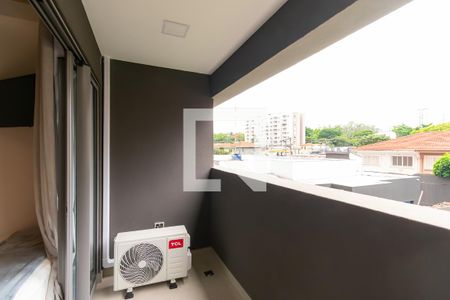 Varanda de kitnet/studio para alugar com 1 quarto, 20m² em Santo Amaro, São Paulo