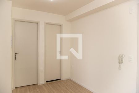 sala e cozinha de apartamento para alugar com 2 quartos, 32m² em Vila Plana, São Paulo