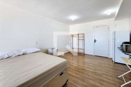 Sala - Quarto de kitnet/studio para alugar com 1 quarto, 36m² em Santo Cristo, Rio de Janeiro