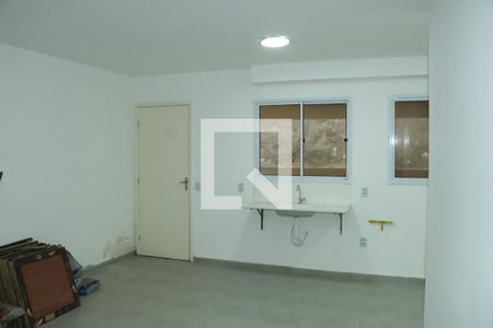 Apartamento para alugar com 2 quartos, 60m² em Jardim Santa Paula, Cotia