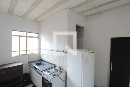 Sala, Quarto e Cozinha de kitnet/studio para alugar com 1 quarto, 23m² em Tupi B, Belo Horizonte