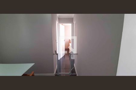 Corredor de apartamento à venda com 2 quartos, 54m² em Continental, Osasco