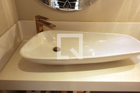 Lavabo de apartamento para alugar com 3 quartos, 340m² em Vila Matias, Santos