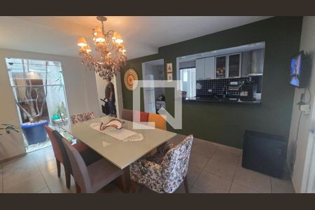 Foto 33 de casa à venda com 3 quartos, 254m² em Vila Bertioga, São Paulo