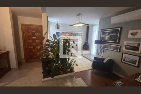 Foto 26 de casa à venda com 3 quartos, 254m² em Vila Bertioga, São Paulo