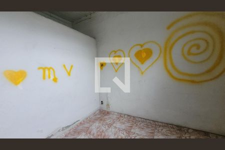 Quarto 1 de casa para alugar com 2 quartos, 40m² em Turiaçú, Rio de Janeiro