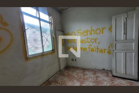 Quarto 1 de casa para alugar com 2 quartos, 40m² em Turiaçú, Rio de Janeiro