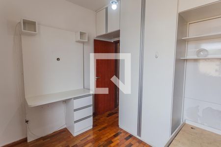 Quarto 1 de apartamento para alugar com 2 quartos, 65m² em Floresta, Belo Horizonte