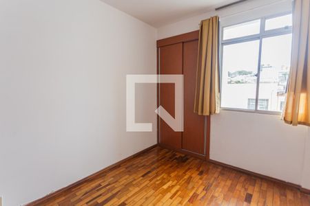Quarto 2 de apartamento para alugar com 2 quartos, 65m² em Floresta, Belo Horizonte