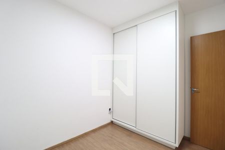 Quarto 1 de apartamento para alugar com 2 quartos, 50m² em Shopping Park, Uberlândia