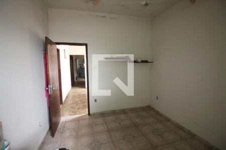 Quarto 1 de casa à venda com 4 quartos, 200m² em Eldorado, Contagem