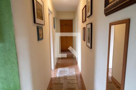 Corredor para quartos e banheiro de apartamento à venda com 2 quartos, 56m² em Jaguaré, São Paulo