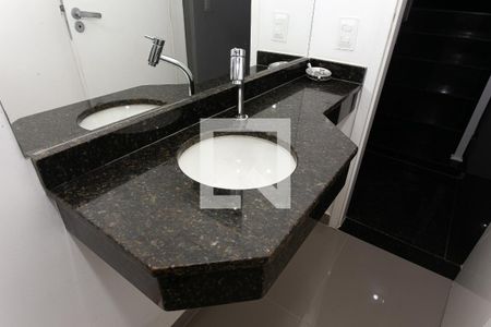 Lavabo de casa de condomínio à venda com 3 quartos, 130m² em Vila Matilde, São Paulo