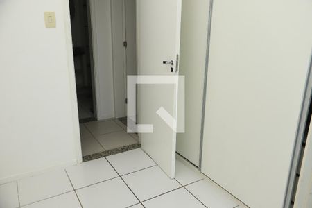 Quarto 1 de apartamento para alugar com 2 quartos, 60m² em Imbuí, Salvador