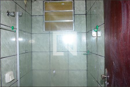 Banheiro de casa para alugar com 1 quarto, 56m² em Maria Goretti, Belo Horizonte