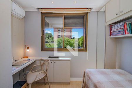 Quarto 1 de apartamento para alugar com 3 quartos, 79m² em Jardim Carvalho, Porto Alegre