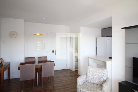 Sala de apartamento para alugar com 1 quarto, 47m² em Partenon, Porto Alegre