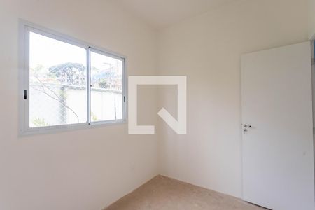 Quarto 1  de apartamento à venda com 3 quartos, 58m² em Jardim Canhema, Diadema