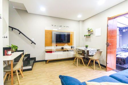 Sala/Cozinha de casa à venda com 2 quartos, 63m² em Parada Xv de Novembro, São Paulo