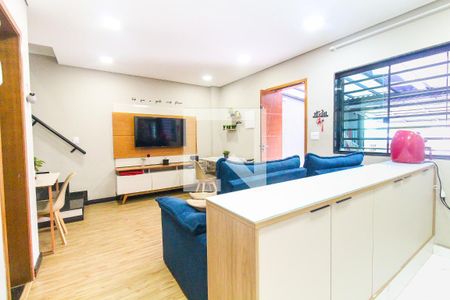 Sala/Cozinha de casa à venda com 2 quartos, 63m² em Parada Xv de Novembro, São Paulo