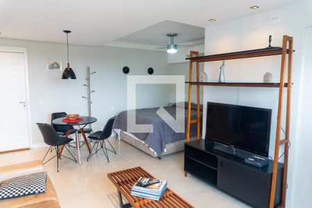 Sala/Quarto de kitnet/studio para alugar com 1 quarto, 40m² em Vila Fachini, São Paulo