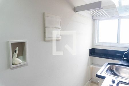 Cozinha e Área de Serviço de kitnet/studio para alugar com 1 quarto, 40m² em Vila Fachini, São Paulo