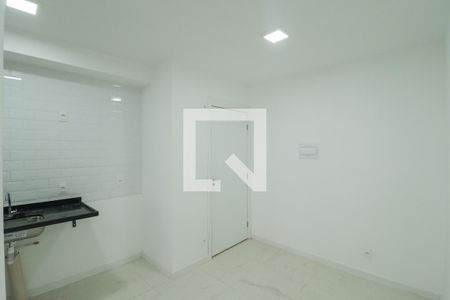 Sala/Cozinha/Área de Serviço de apartamento para alugar com 2 quartos, 50m² em Santana, São Paulo
