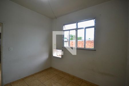 Quarto de kitnet/studio para alugar com 1 quarto, 40m² em Vila Bandeirantes, Nova Iguaçu
