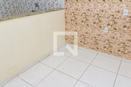 Sala de casa para alugar com 2 quartos, 60m² em Campo Grande, Rio de Janeiro