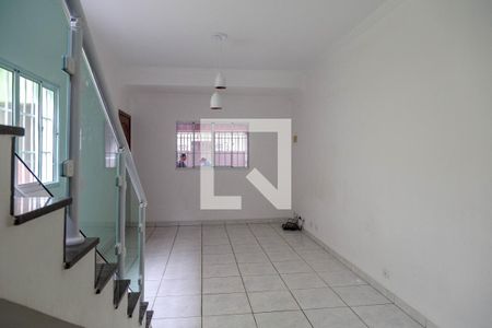 Casa à venda com 3 quartos, 207m² em Jardim Bela Vista, Guarulhos