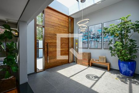Hall de Entrada de casa à venda com 3 quartos, 400m² em Jardim Leonor, São Paulo