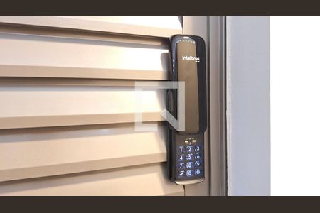 Fechadura eletrônica de kitnet/studio para alugar com 1 quarto, 20m² em Barra Funda, São Paulo