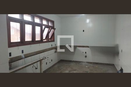Casa para alugar com 7 quartos, 640m² em Santa Tereza, Belo Horizonte