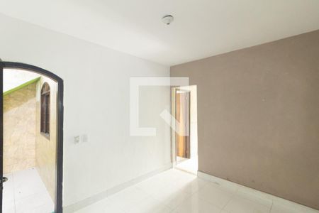 Sala de casa para alugar com 2 quartos, 115m² em Campo Grande, Rio de Janeiro