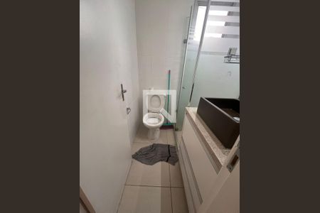 Banheiro de apartamento à venda com 2 quartos, 48m² em Vila Moreira, São Paulo