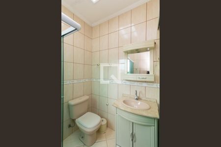 Banheiro da Suíte 1 de casa à venda com 3 quartos, 368m² em Vila Chuca, São Paulo