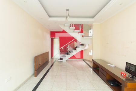 Sala de casa à venda com 3 quartos, 368m² em Vila Chuca, São Paulo