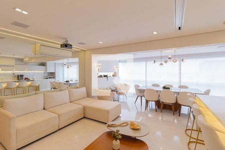 Sala de apartamento à venda com 2 quartos, 92m² em Vila Osasco, Osasco