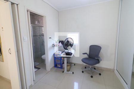 Suíte 2 de casa à venda com 2 quartos, 180m² em Jardim das Flores, Osasco