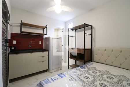 Sala/Quarto/Cozinha de kitnet/studio para alugar com 1 quarto, 15m² em Barra Funda, São Paulo