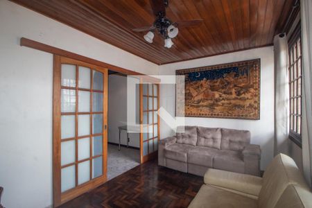 Sala de casa à venda com 3 quartos, 300m² em Cavalhada, Porto Alegre