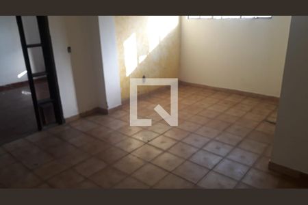Casa para alugar com 2 quartos, 300m² em Centro, Mogi das Cruzes