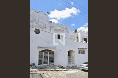 Casa para alugar com 2 quartos, 300m² em Centro, Mogi das Cruzes