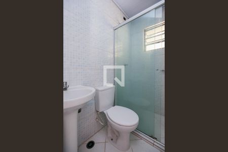 Banheiro de casa para alugar com 1 quarto, 54m² em Parque Regina, São Paulo