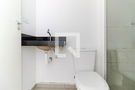 Banheiro de kitnet/studio para alugar com 1 quarto, 41m² em Centro Histórico de São Paulo, São Paulo