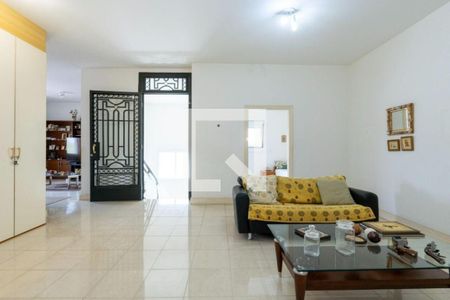 Casa à venda com 4 quartos, 613m² em Jardim Leonor, São Paulo