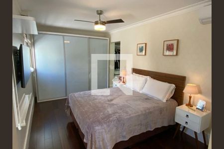 Casa à venda com 4 quartos, 215m² em Interlagos, São Paulo