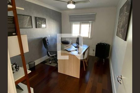 Casa à venda com 4 quartos, 215m² em Interlagos, São Paulo