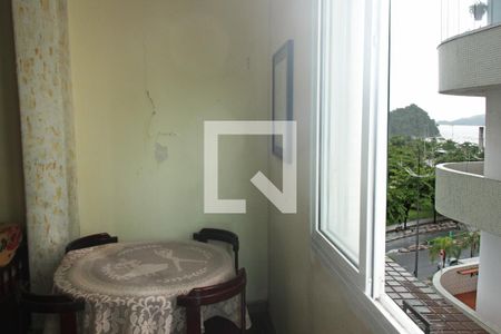 Sala de apartamento para alugar com 1 quarto, 61m² em José Menino, Santos
