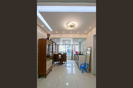 Apartamento para alugar com 3 quartos, 127m² em Aviação, Praia Grande